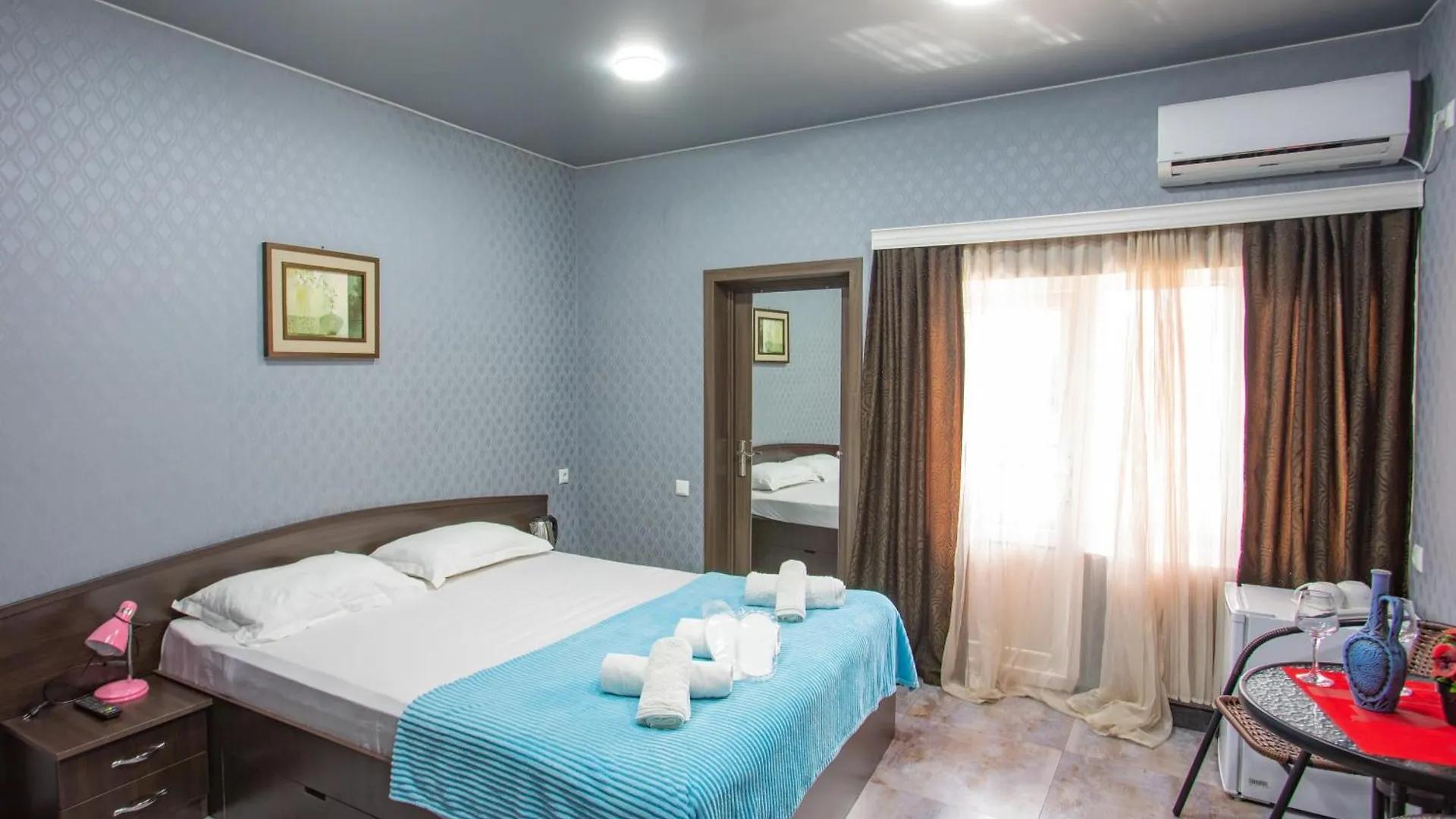 Hotel Homeland 바투미 4*,  조지아
